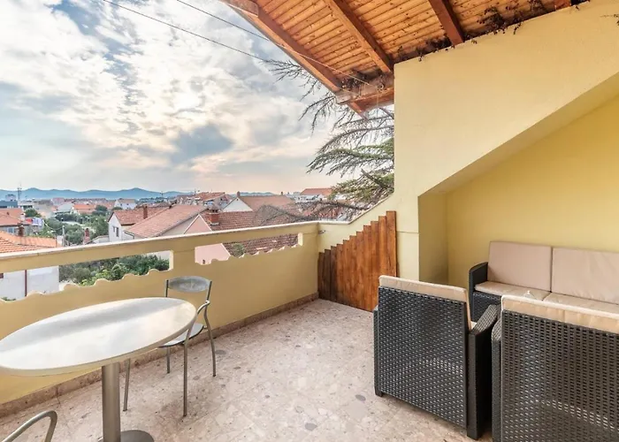 Ivana アパート *