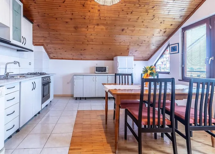 דירה Ivana זאדאר