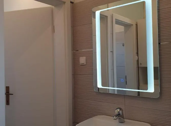 公寓 Ivana 扎达尔